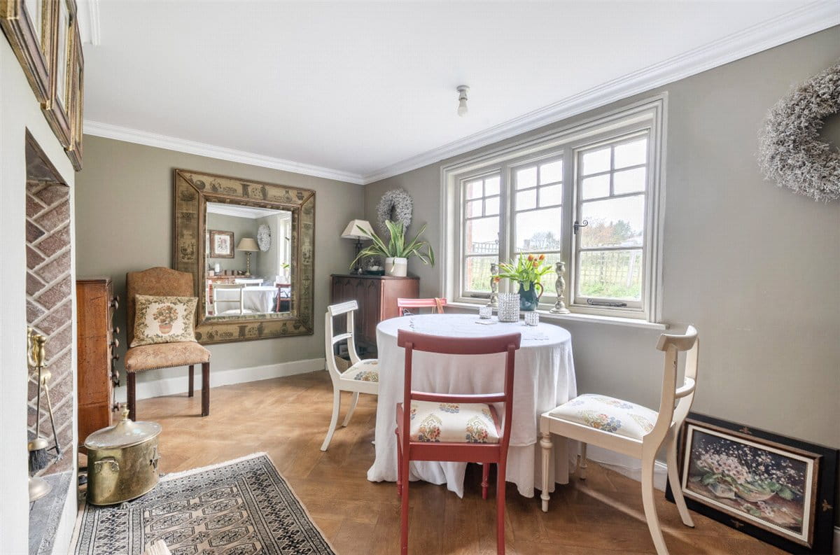 3 bedroom cottage, Dragon Lane, Manningford Bruce SN9 - Available