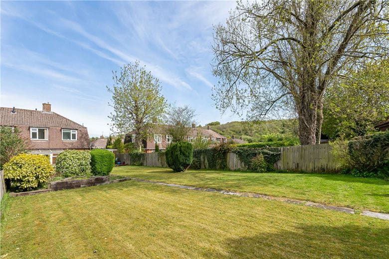 3 bedroom house, Five Stiles Road, Marlborough SN8 - Available