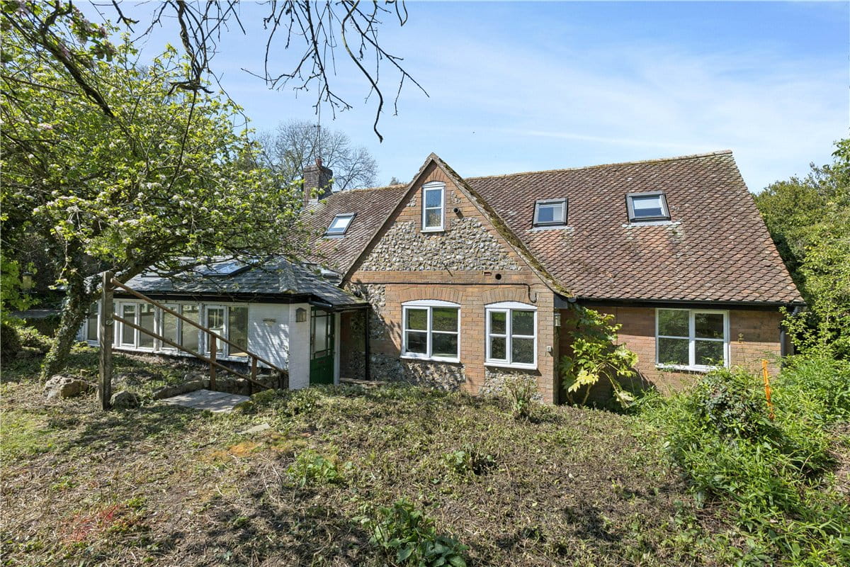 3 bedroom house, West Street, Aldbourne SN8 - Available