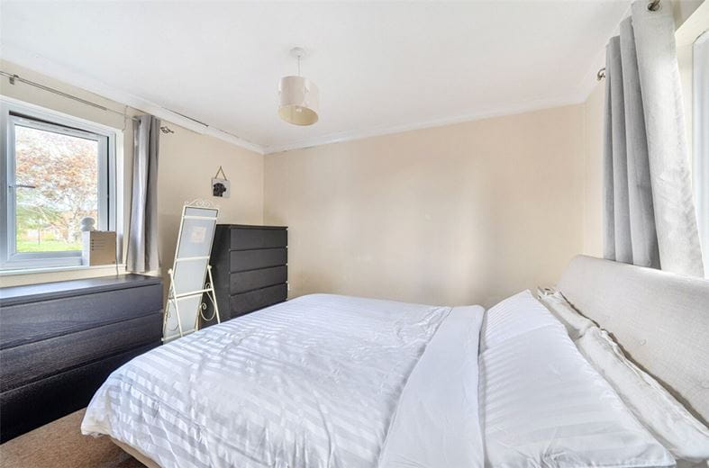 2 bedroom house, Badger Close, Royal Wootton Bassett SN4 - Available