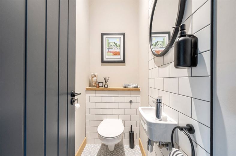 5 bedroom house, Studley Hill, Studley SN11 - Available