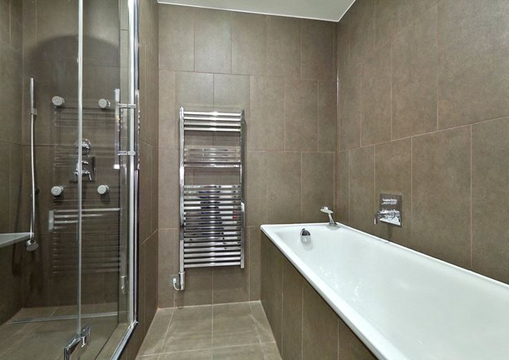 3 bedroom flat, Bolsover Street, Fitzrovia W1W - Available