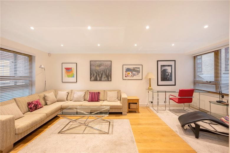 3 bedroom house, Aldburgh Mews, Marylebone W1U - Sold