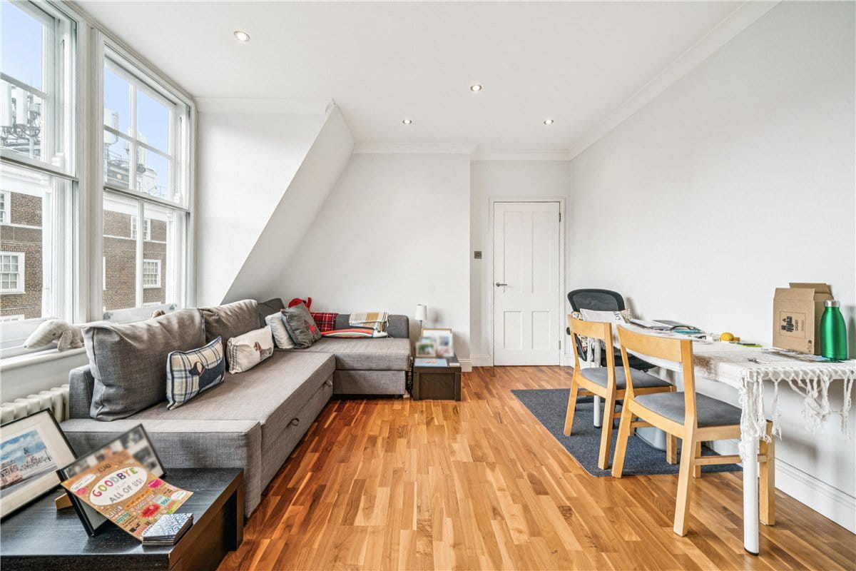 1 bedroom flat, Great Smith Street, London SW1P - Sold STC