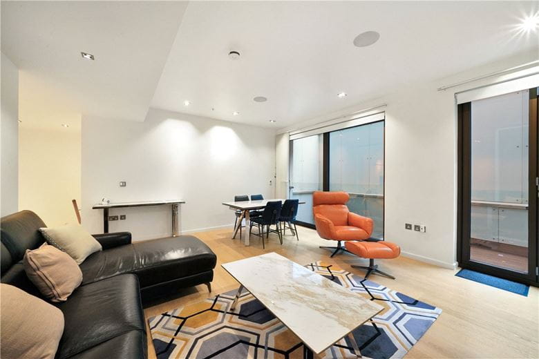 2 bedroom flat, Grosvenor Hill, London W1K - Available
