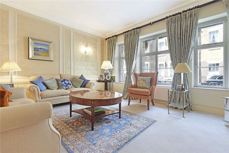 2 bedroom flat, Mansfield Street, London W1G - Sold