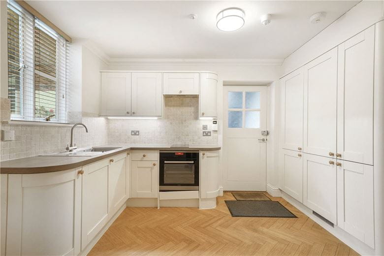 1 bedroom flat, South Audley Street, Mayfair W1K - Available