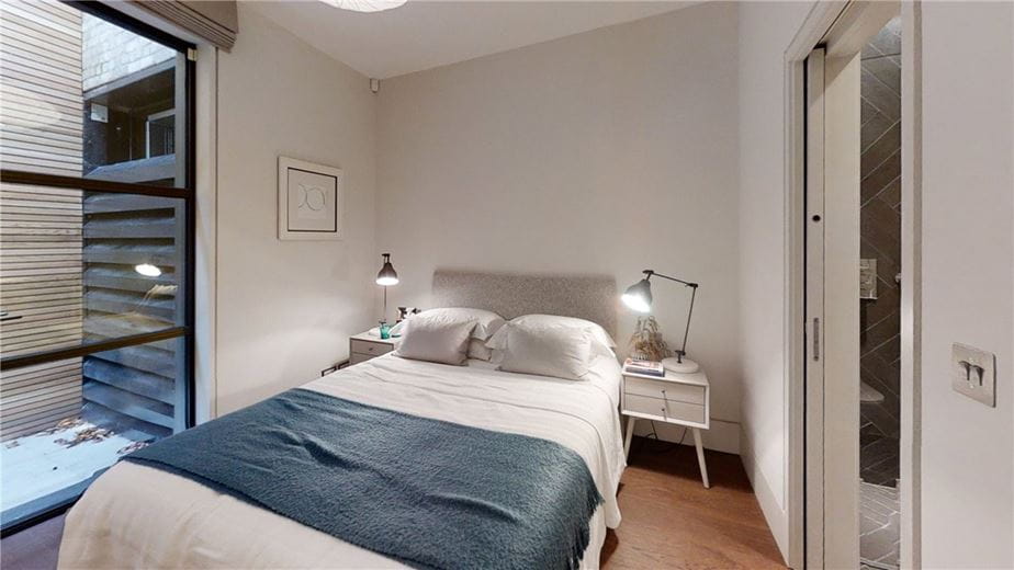 4 bedroom flat, Devonshire Place, Marylebone W1G - Available