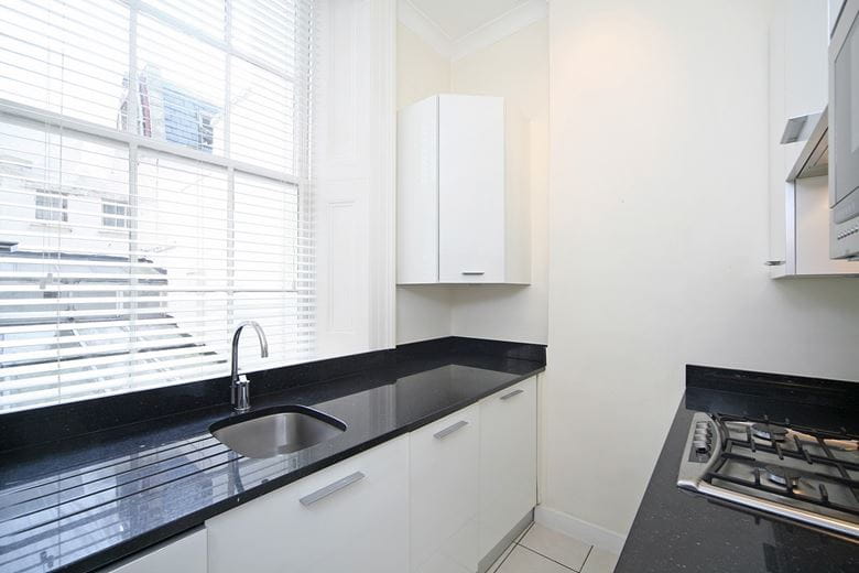 1 bedroom flat, Chesham Place, Belgravia SW1X - Available