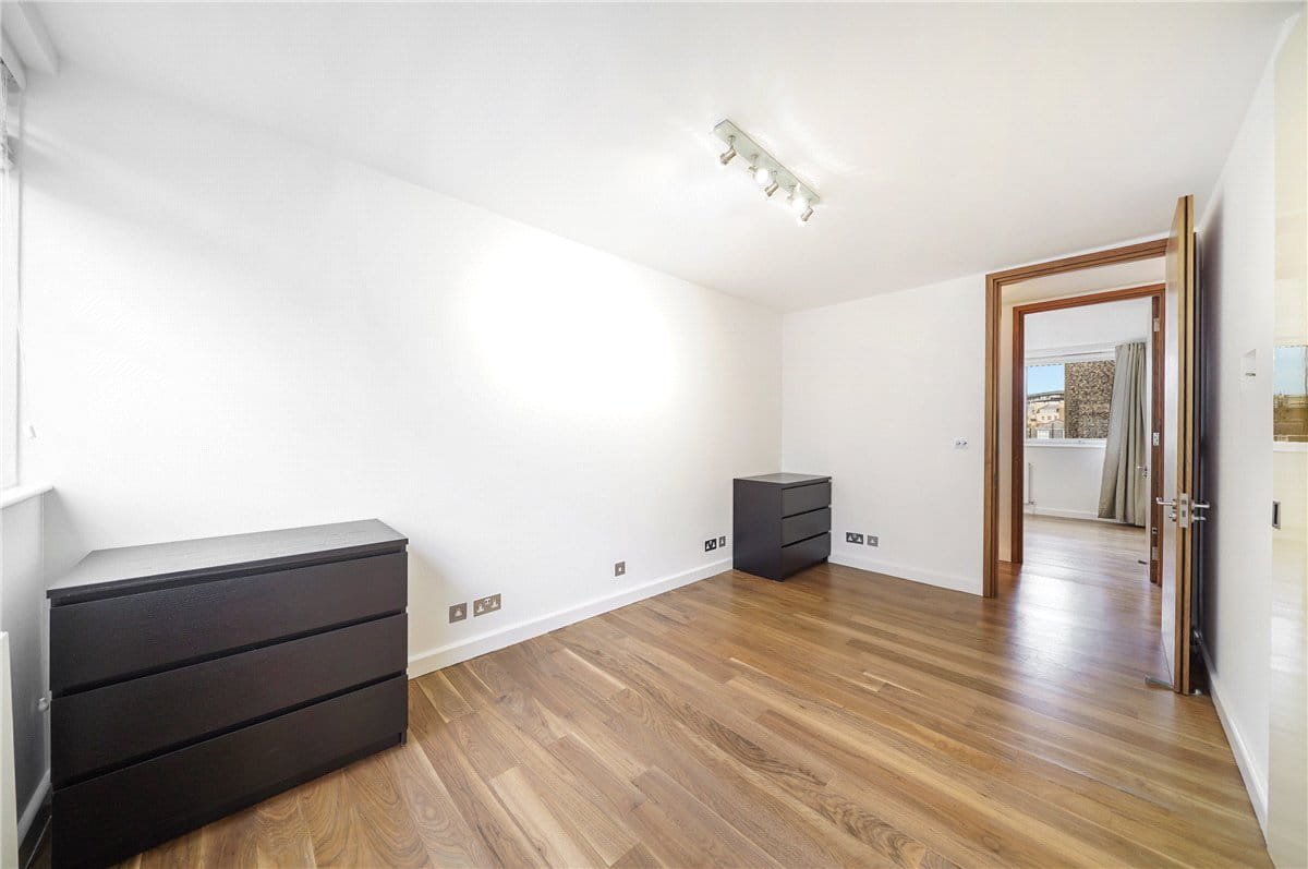2 bedroom flat, William Mews, Knightsbridge SW1X - Available