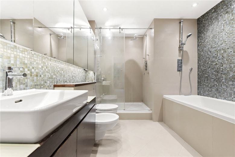 2 bedroom flat, Lowndes Square, Belgravia SW1X - Let Agreed