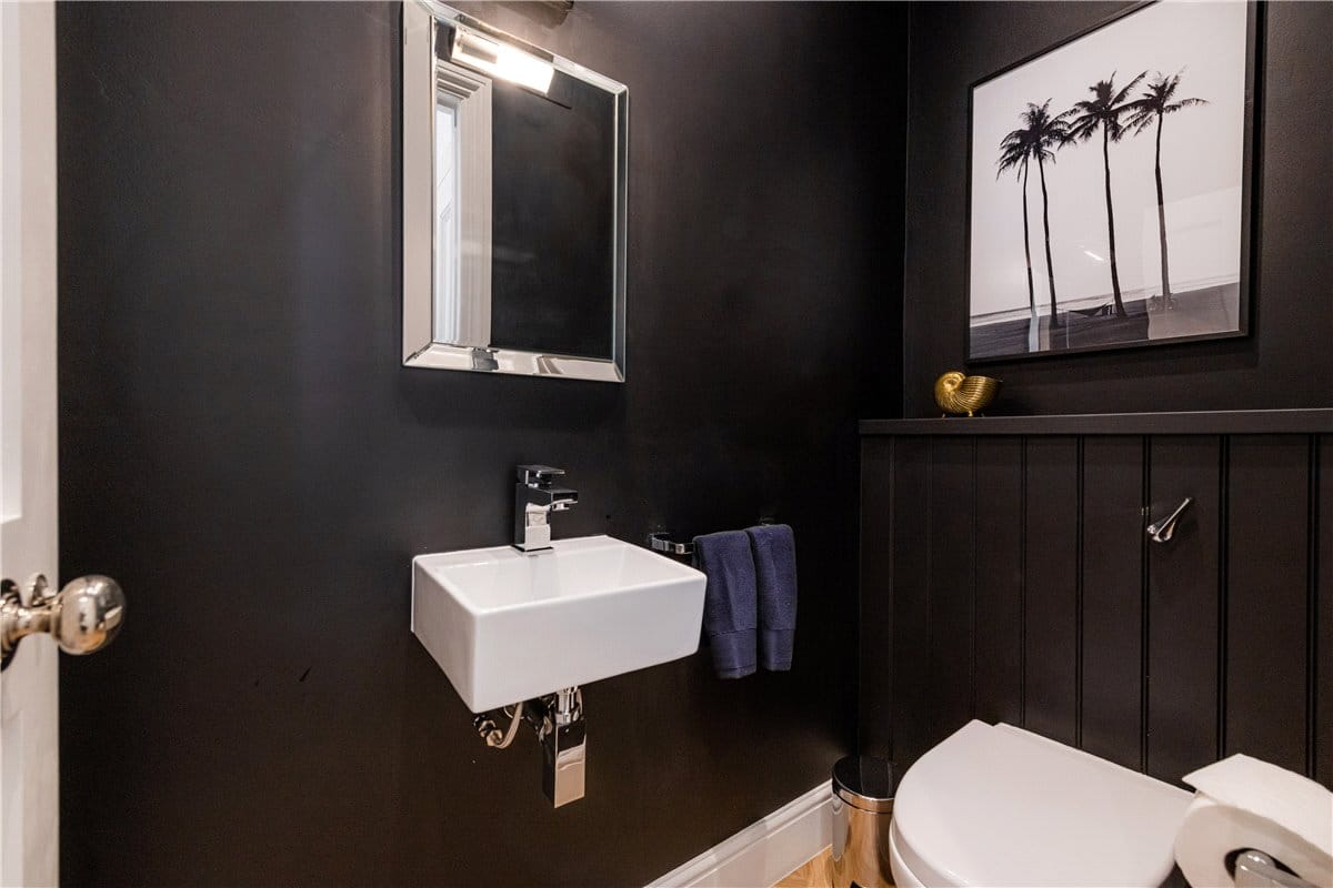 1 bedroom flat, Brook Street, Mayfair W1K - Available