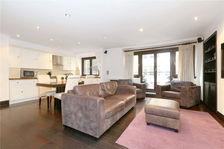 2 bedroom flat, Rose and Crown Yard, St James's SW1Y - Available