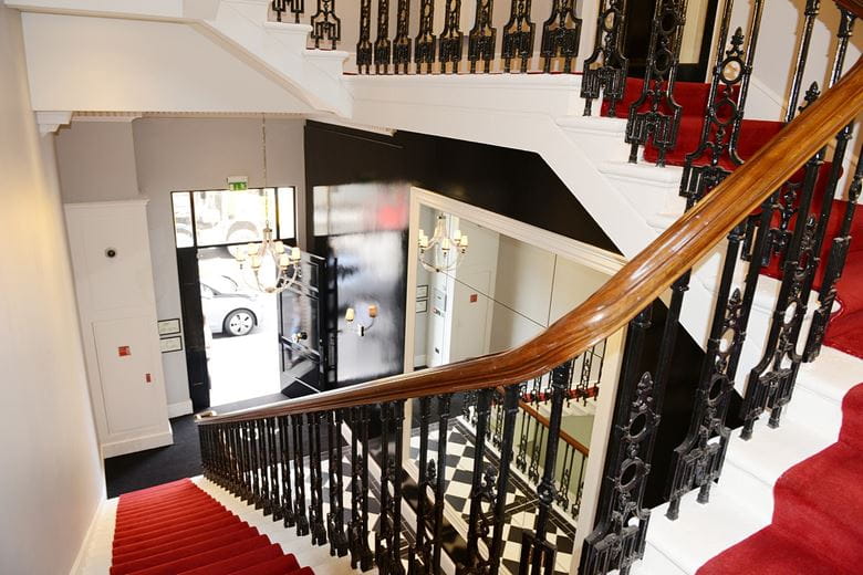 1 bedroom flat, Bedford Street, Covent Garden WC2E