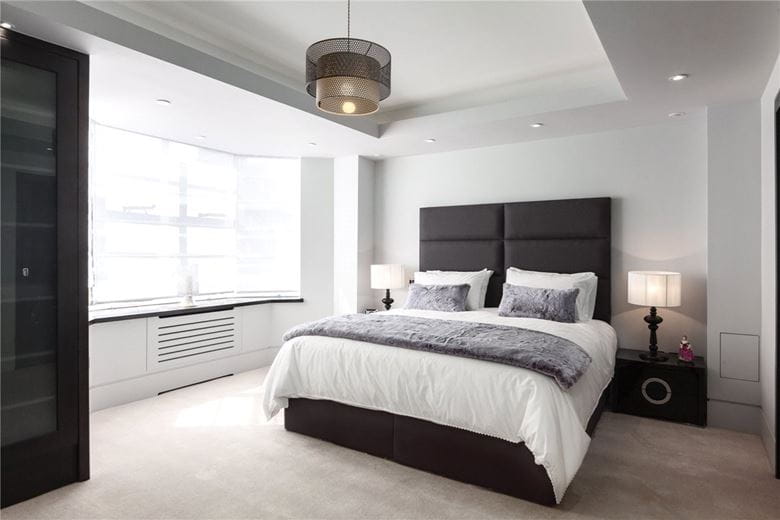 2 bedroom flat, South Audley Street, Mayfair W1K - Available