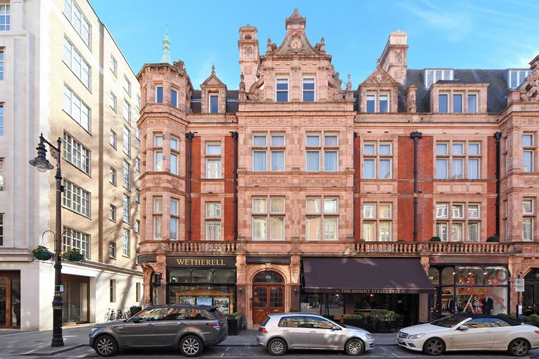 1 bedroom flat, Mount Street, Mayfair W1K
