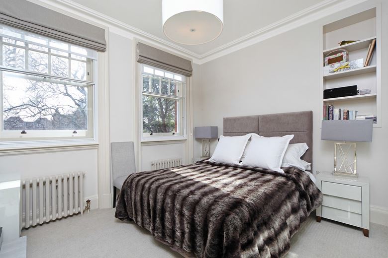 1 bedroom flat, Mount Street, Mayfair W1K