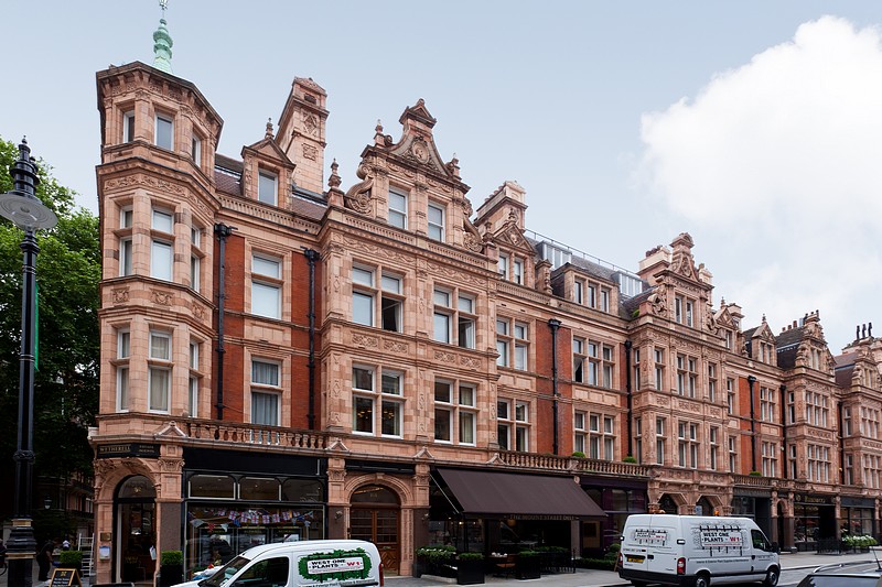 1 bedroom flat, Mount Street, Mayfair W1K
