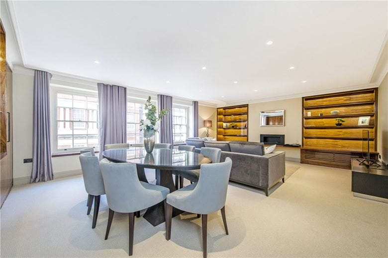 2 bedroom flat, Balfour Place, Mayfair W1K - Available