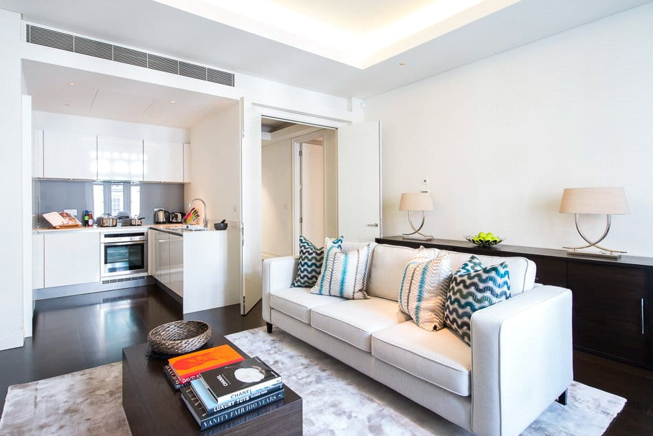 1 bedroom flat, Green Street, London W1K - Available