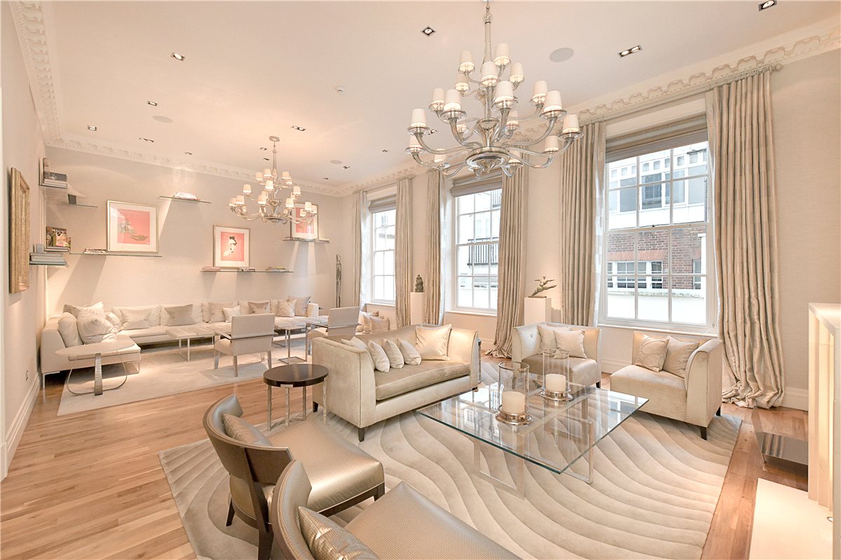 4 bedroom flat, Upper Grosvenor Street, Mayfair W1K - Available