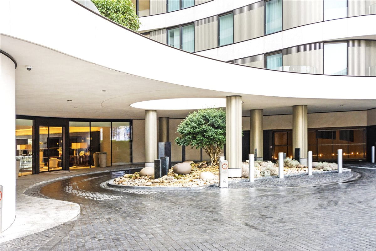 2 bedroom flat, Millbank, Westminster SW1P - Available