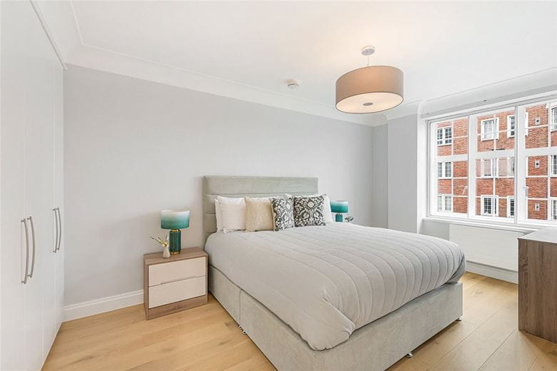 2 bedroom , Stafford Court, Kensington High Street W8 - Available