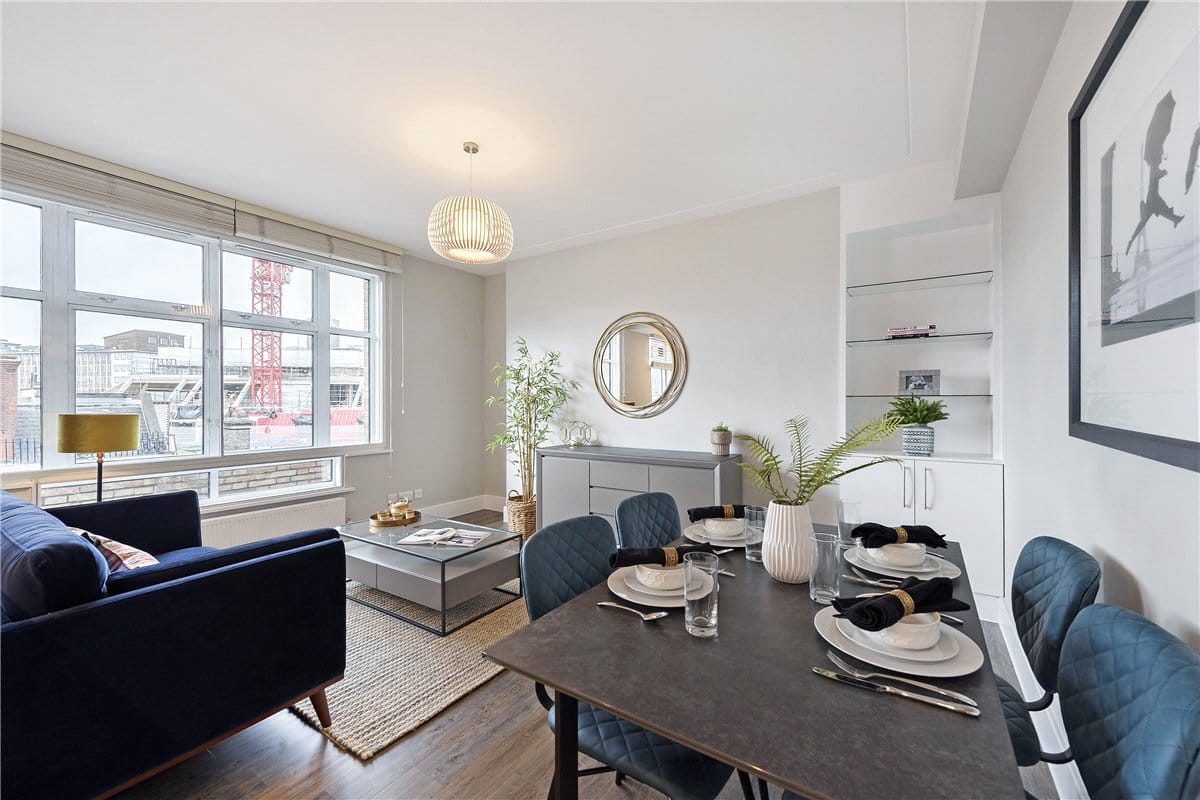 1 bedroom flat, Sloane Street, London SW1X - Available