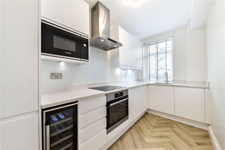 1 bedroom , Richmond Court, 200 Sloane Street SW1X - Available