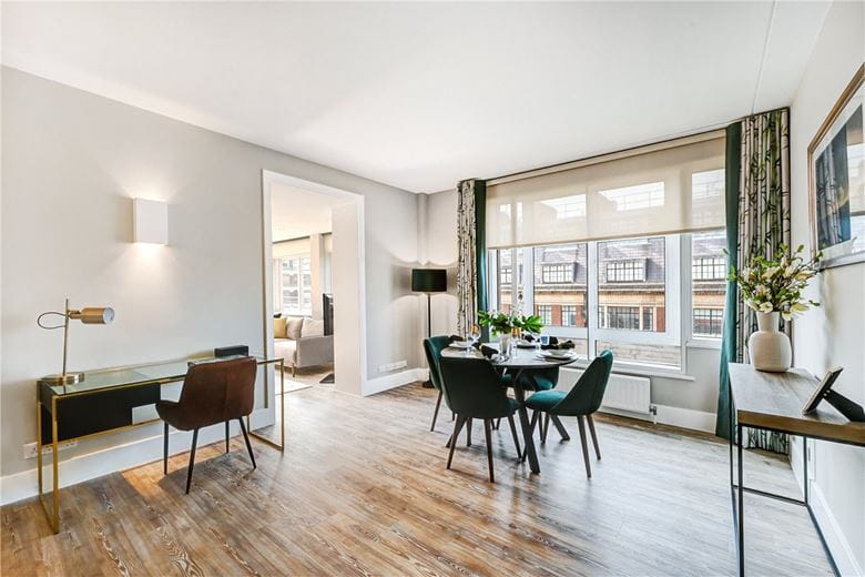 1 bedroom , Richmond Court, 200 Sloane Street SW1X - Available