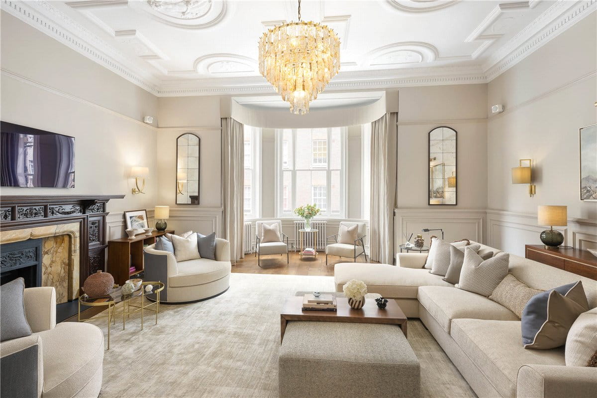 8 bedroom house, Mount Street, Mayfair W1K - Available