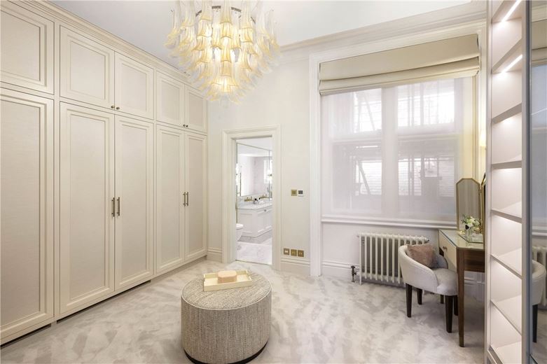 8 bedroom house, Mount Street, Mayfair W1K - Available