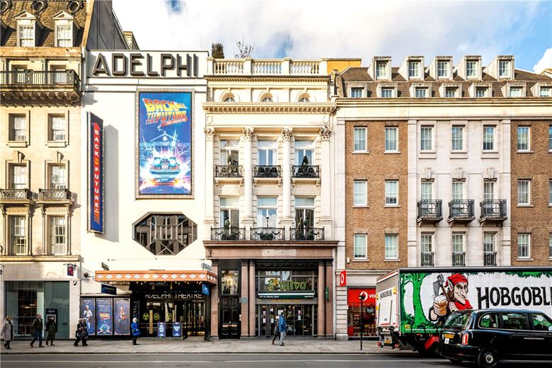 2 bedroom flat, Strand, Covent Garden WC2R - Available