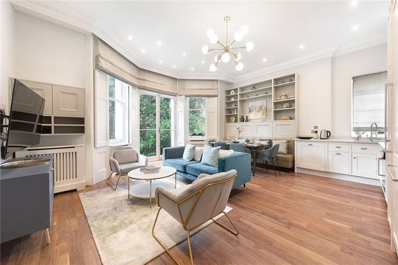 3 bedroom flat, Onslow Gardens, South Kensington SW7 - Let Agreed