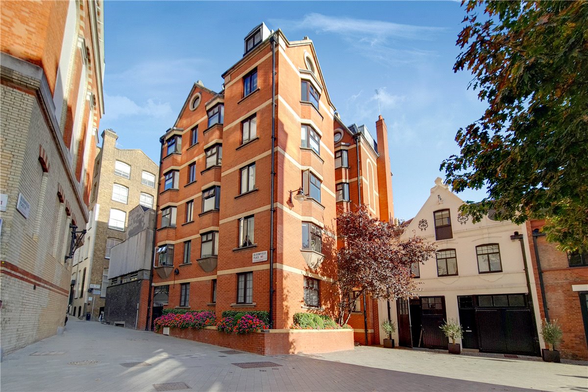 2 bedroom flat, Bourdon Street, Mayfair W1K - Available