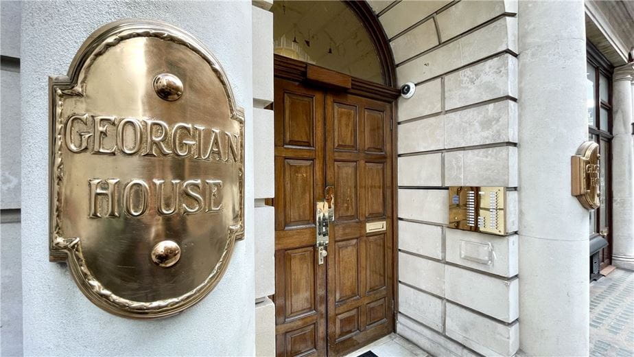 1 bedroom flat, Bury Street, St James's SW1Y