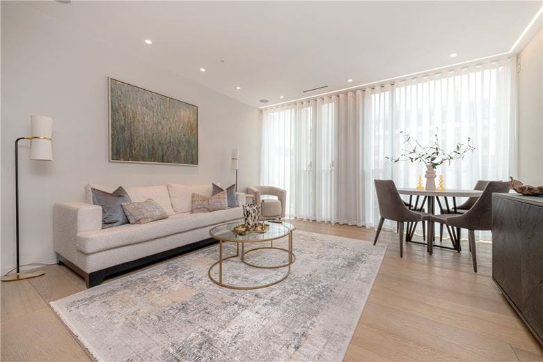 2 bedroom , The Nova Building, 79 Buckingham Palace Road SW1W - Available