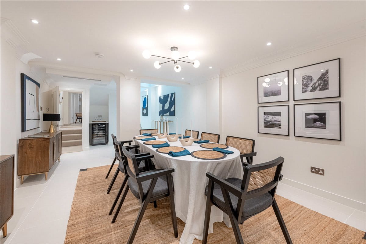5 bedroom house, Catherine Place, Westminster SW1E - Available