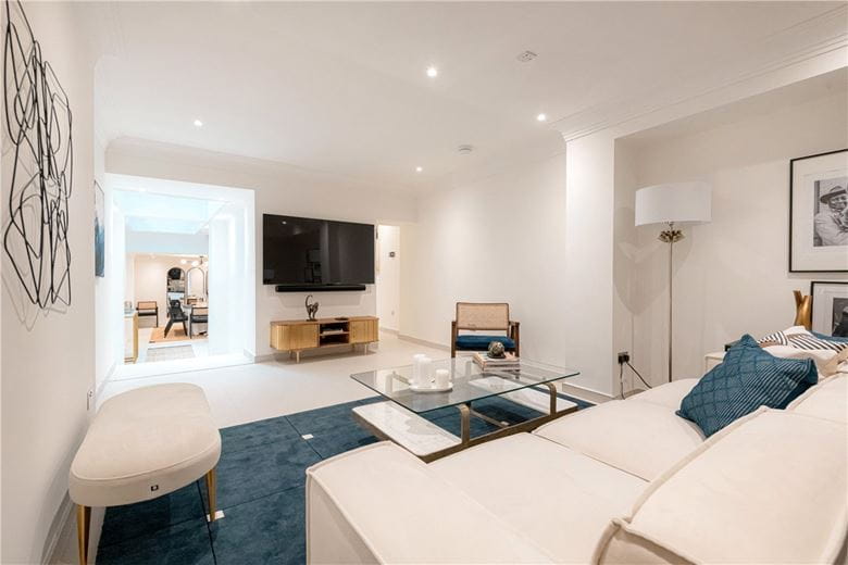 5 bedroom house, Catherine Place, Westminster SW1E - Available