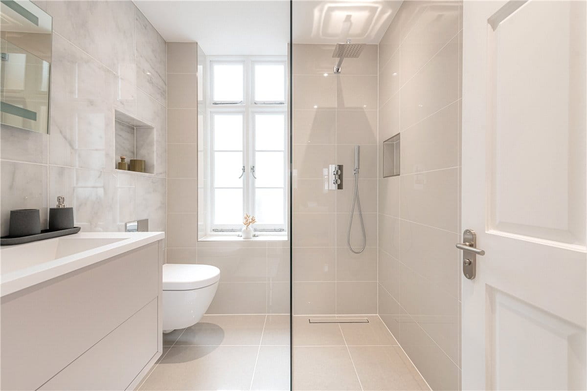 5 bedroom house, Catherine Place, Westminster SW1E - Available