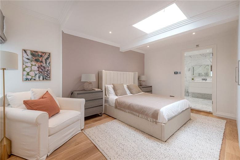 5 bedroom house, Catherine Place, Westminster SW1E - Available