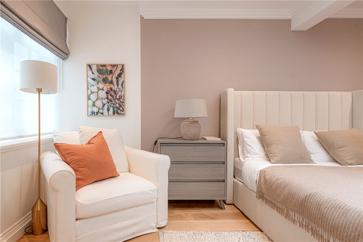 5 bedroom house, Catherine Place, Westminster SW1E - Available