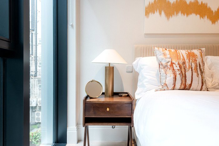 3 bedroom flat, Cork Street, Mayfair W1S - Available