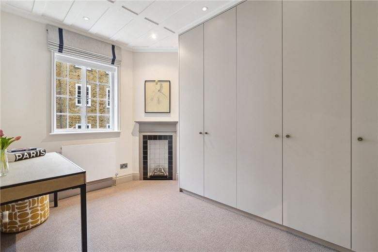 5 bedroom house, Tufton Street, Westminster SW1P - Available