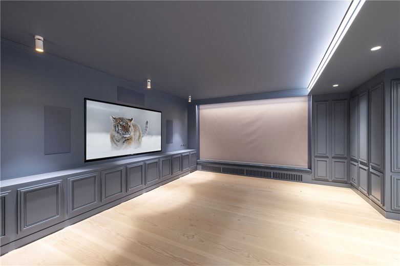 6 bedroom flat, Park Lane, Mayfair W1K - Available