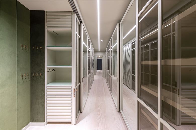 6 bedroom flat, Park Lane, Mayfair W1K - Available