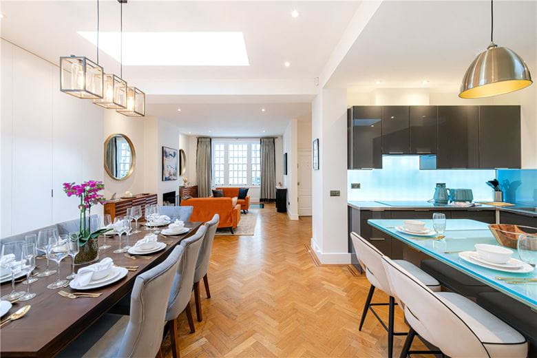 4 bedroom house, Eaton Mews North, Belgravia SW1X - Available