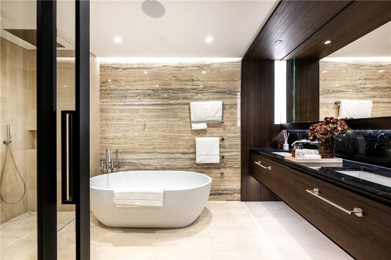 2 bedroom flat, Cork Street, Mayfair W1S - Let Agreed