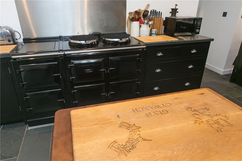 11 bedroom house, Talsarnau, Gwynedd LL47 - Available