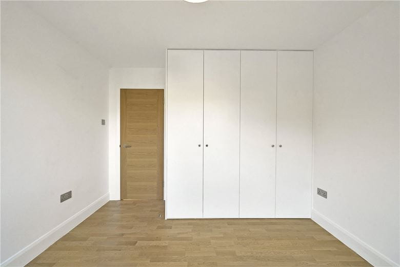 3 bedroom flat, William Mews, London SW1X - Available